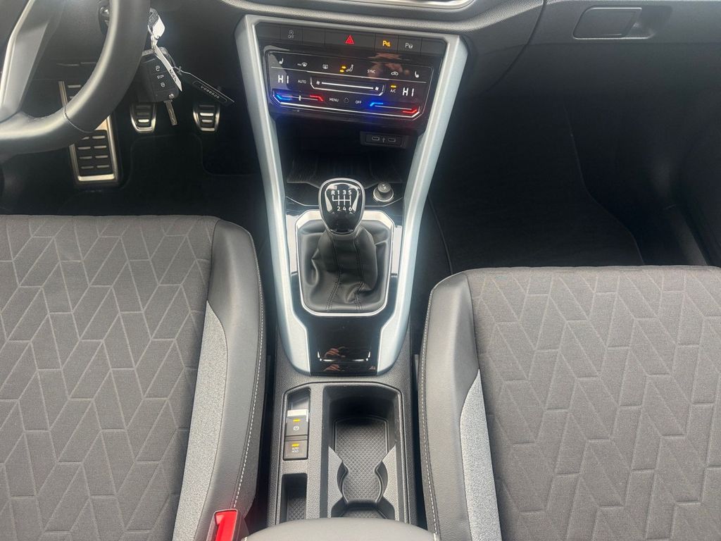 Volkswagen T-Roc 2025