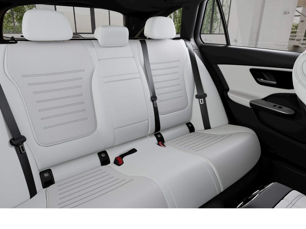Mercedes-Benz C 300 2025