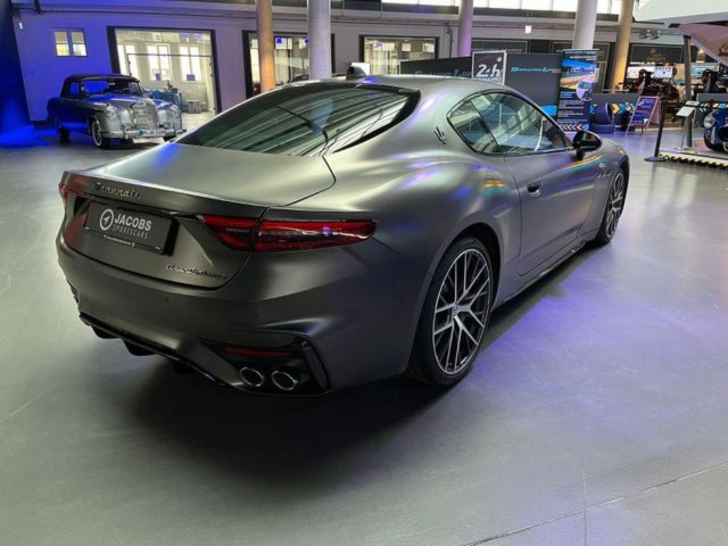 Maserati Granturismo 2023