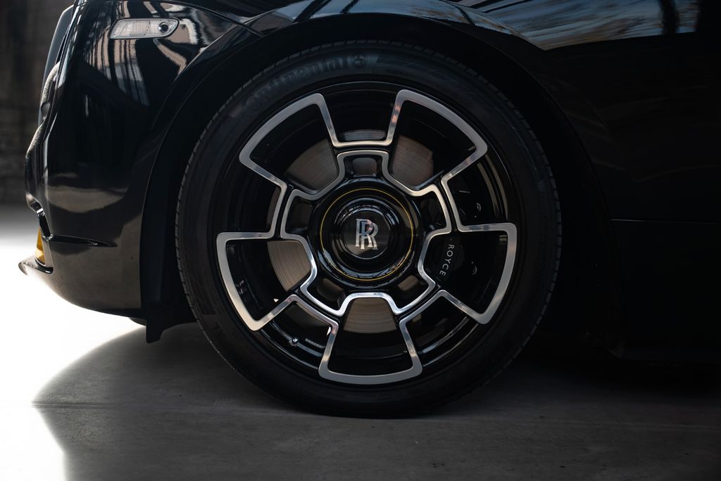 Rolls-Royce Dawn 2021