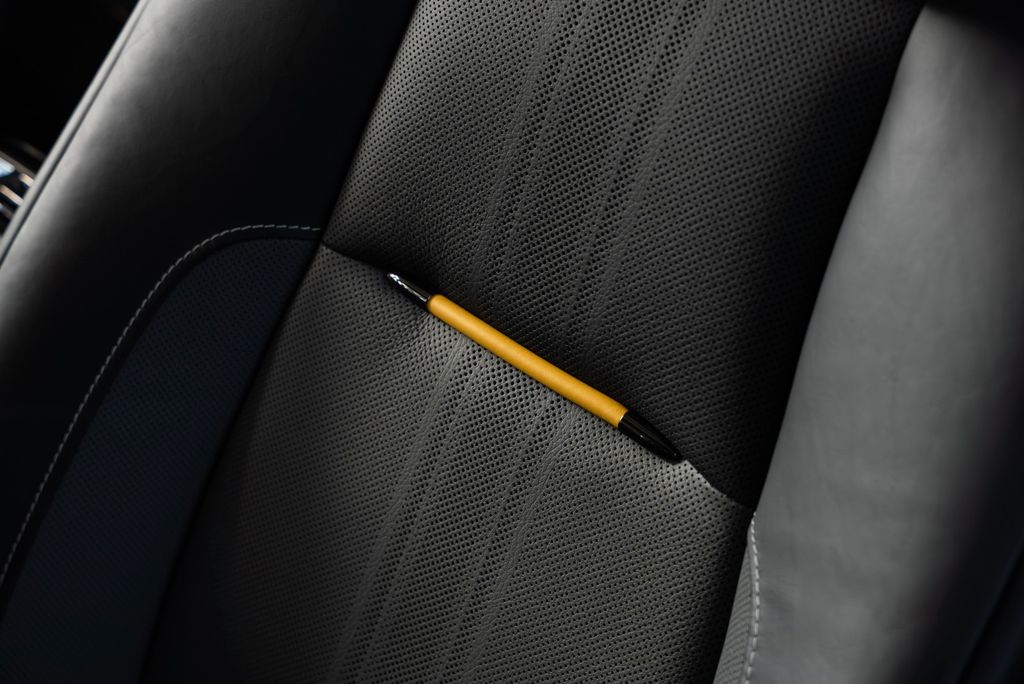 Rolls-Royce Dawn 2021