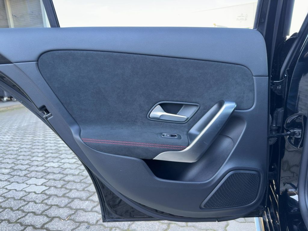 Mercedes-Benz A 250 2021