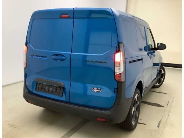 Ford Transit Courier 2025