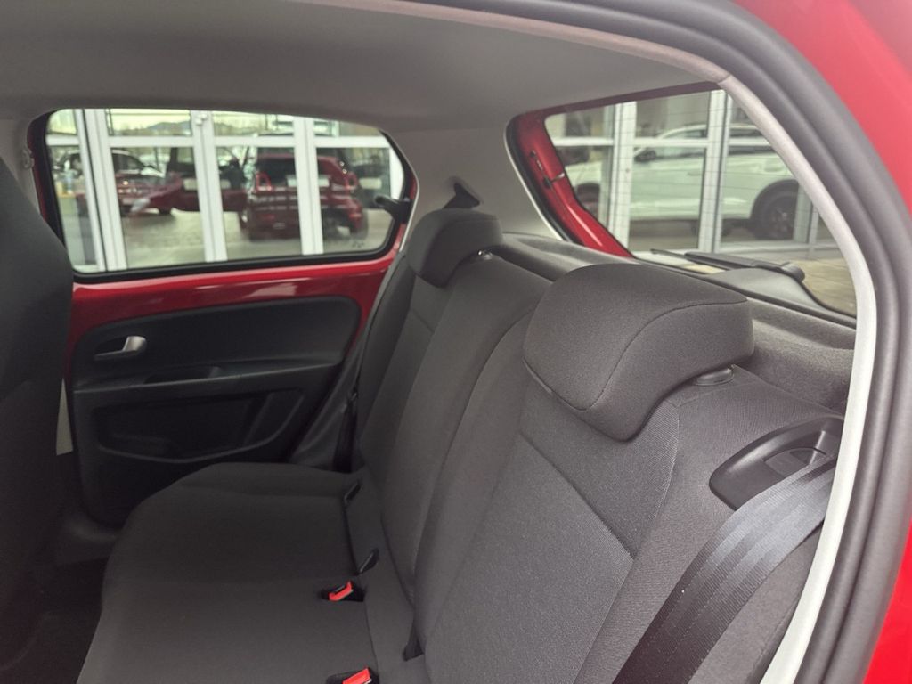 Volkswagen up! 2021