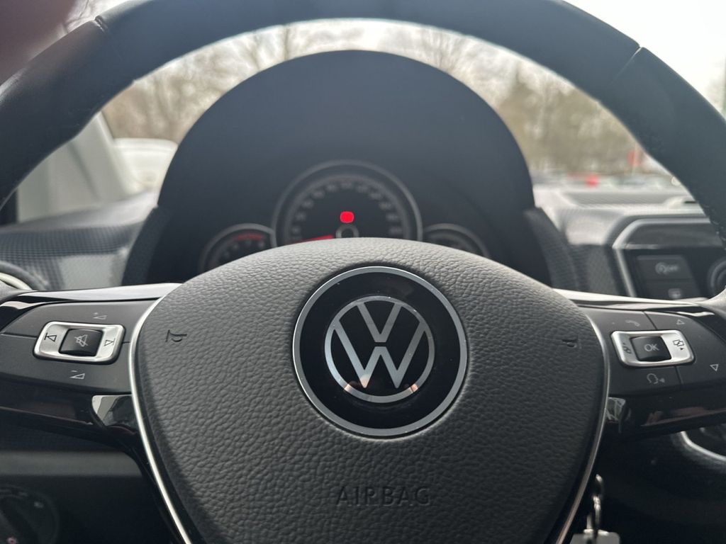 Volkswagen up! 2021
