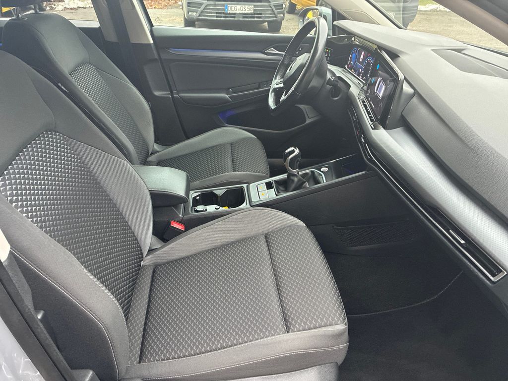 Volkswagen Golf 2022