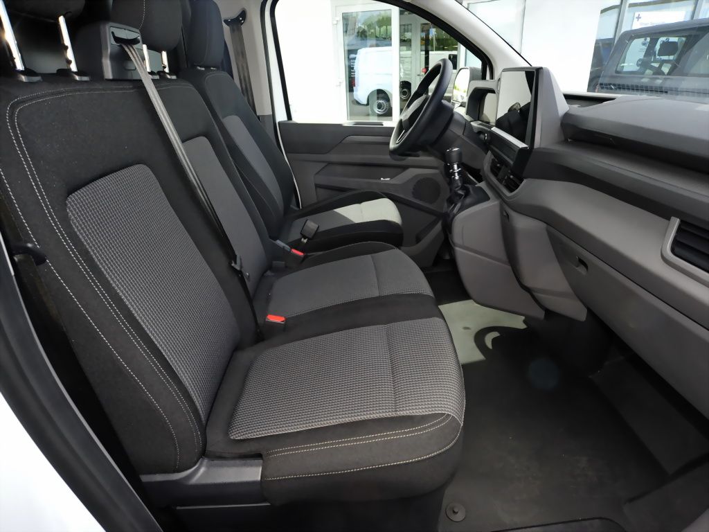 Volkswagen T7 Transporter 2025