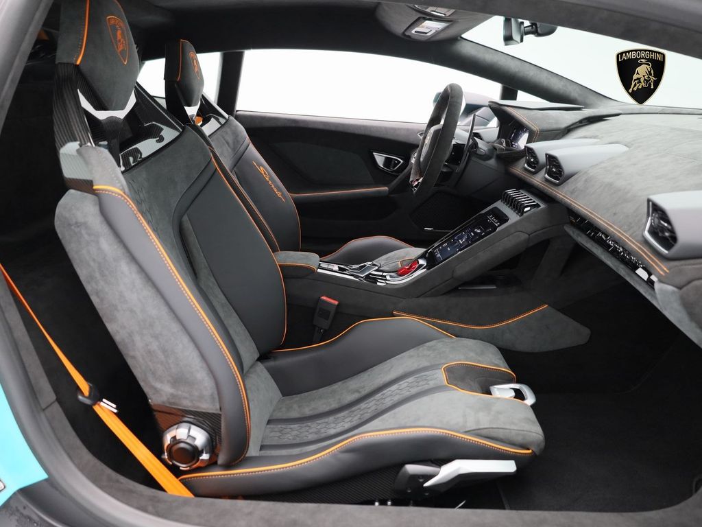 Lamborghini Huracán 2025