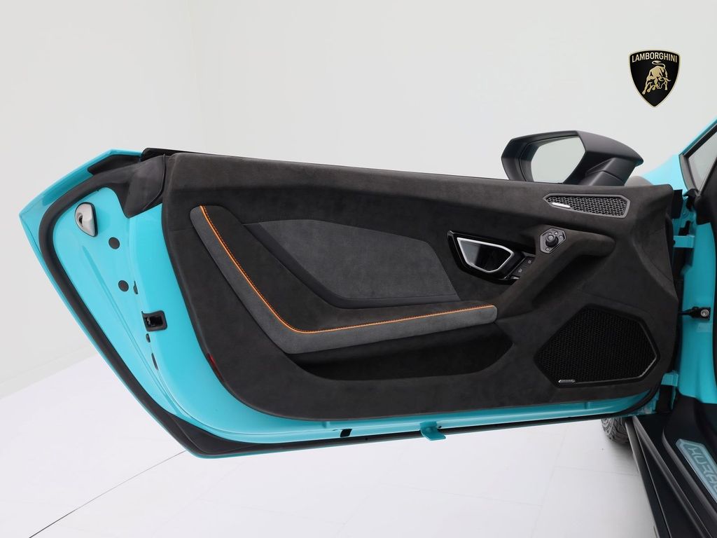 Lamborghini Huracán 2025