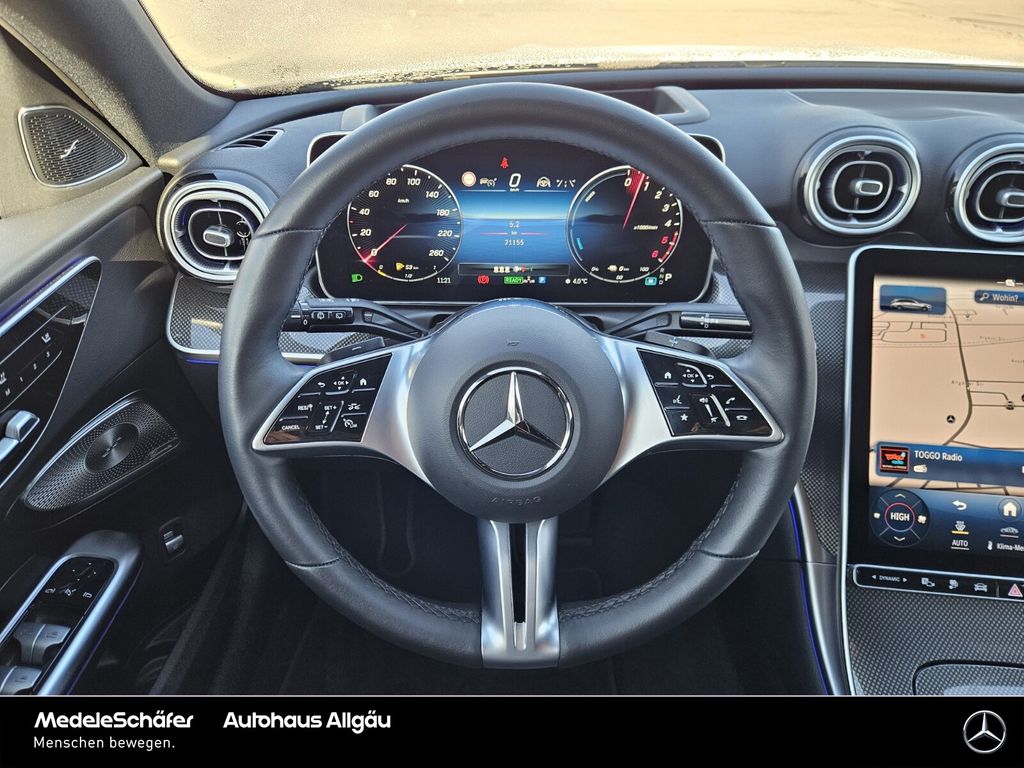 Mercedes-Benz C 300 2024
