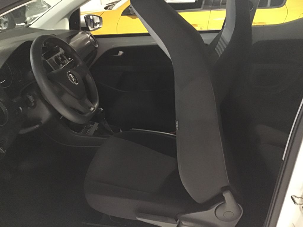 Volkswagen up! 2021