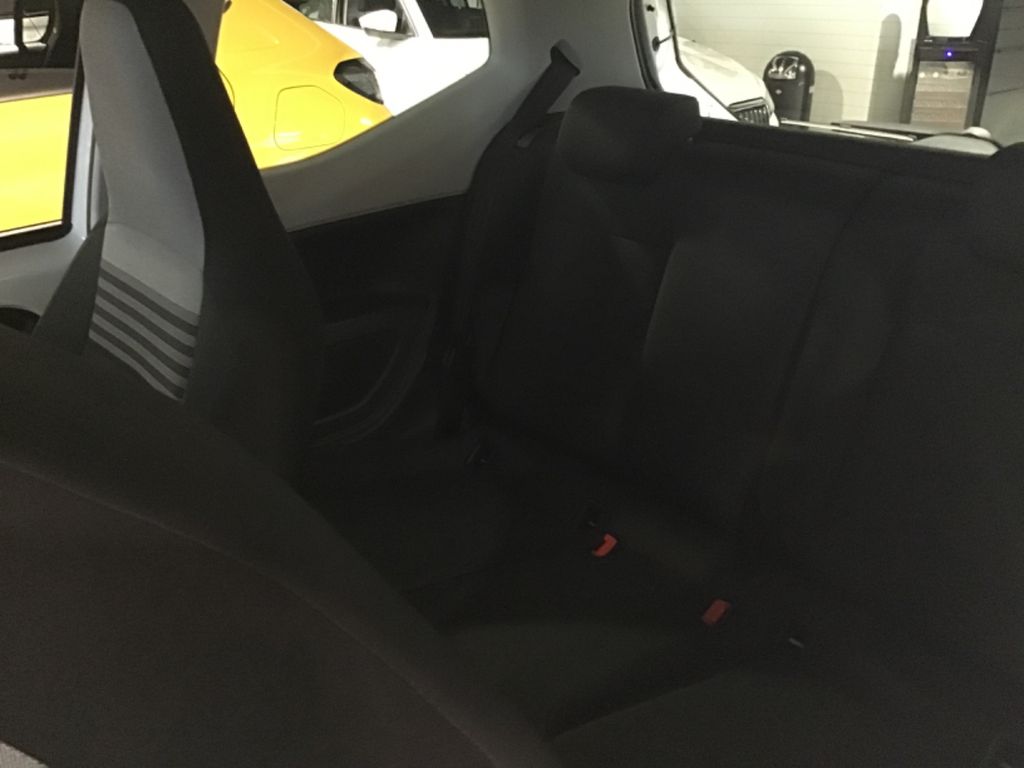 Volkswagen up! 2021