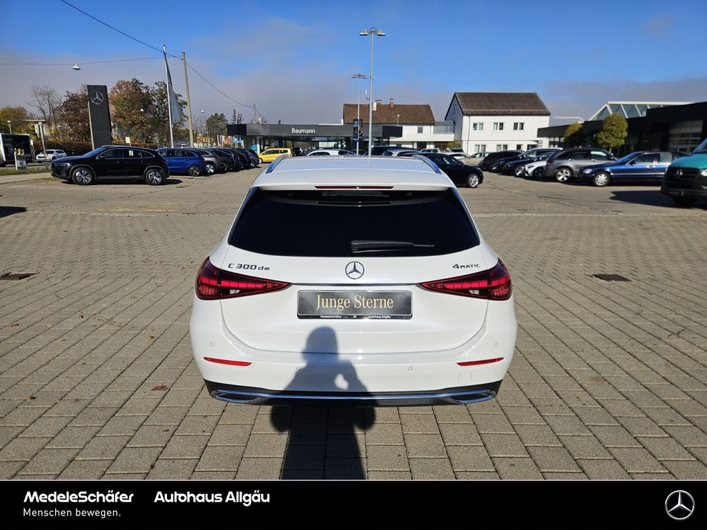 Mercedes-Benz C 300 2024