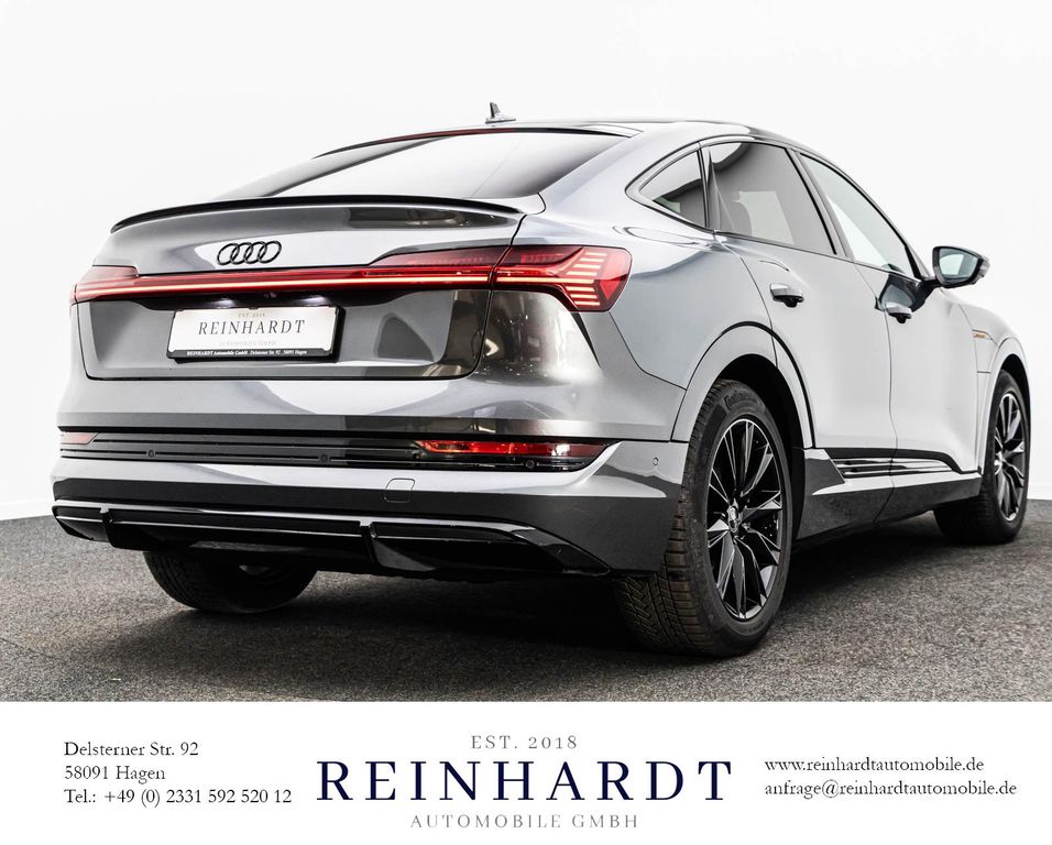 Audi e-tron 2022