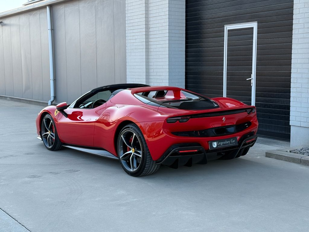 Ferrari 296 GTS 2024