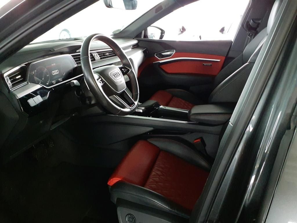 Audi e-tron 2022