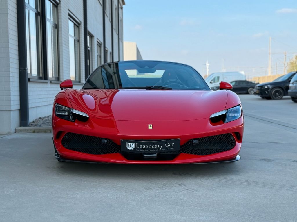 Ferrari 296 GTS 2024
