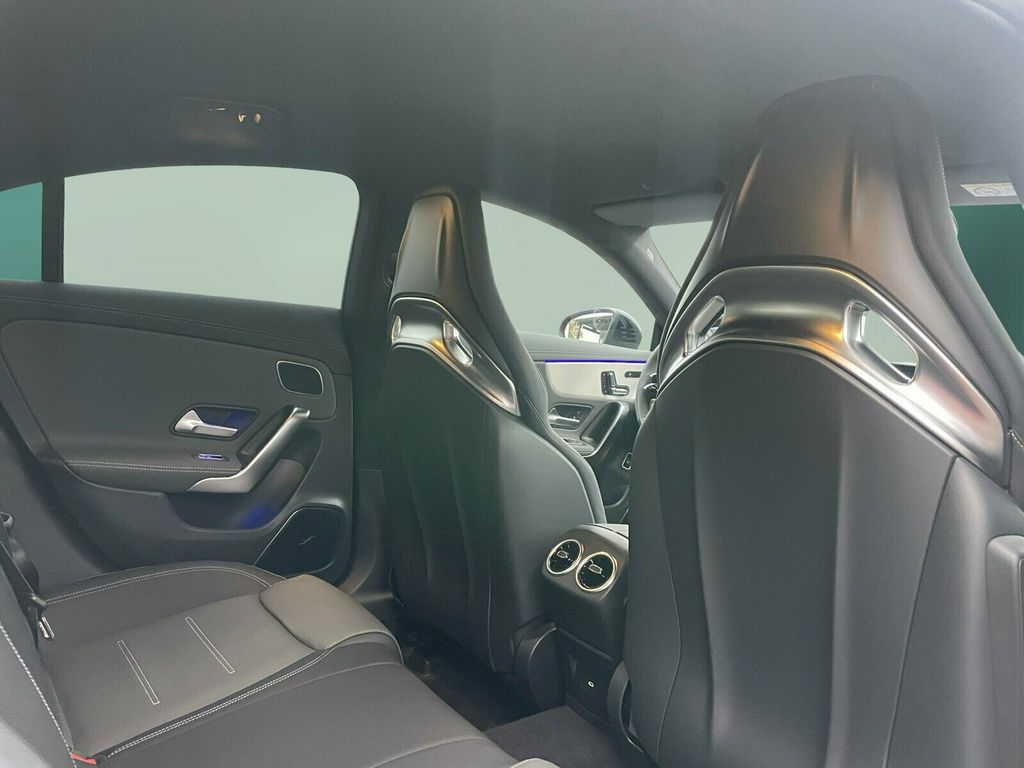 Mercedes-Benz CLA 45 AMG 2024