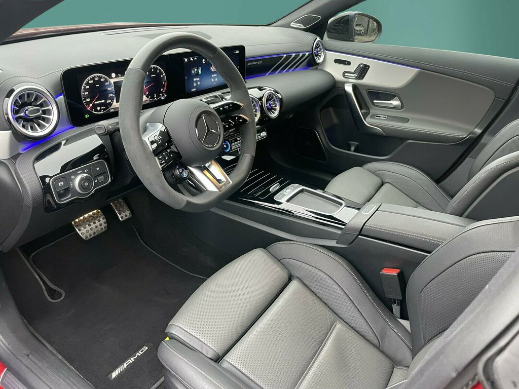 Mercedes-Benz CLA 45 AMG 2024