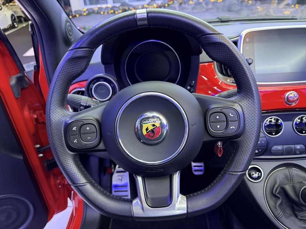 Abarth 595C 2021