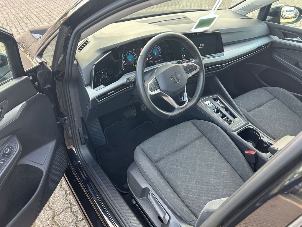 Volkswagen Golf 2023
