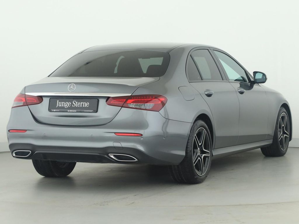 Mercedes-Benz E 220 2022