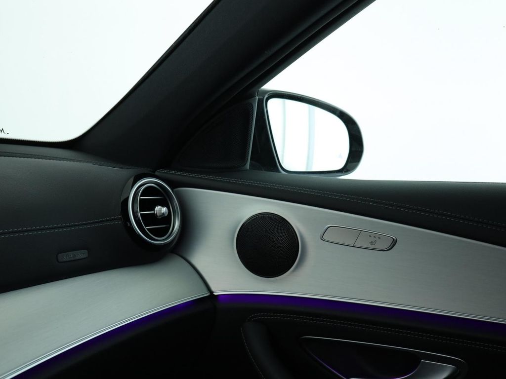 Mercedes-Benz E 220 2022