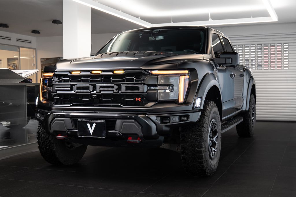 Ford Raptor 2025