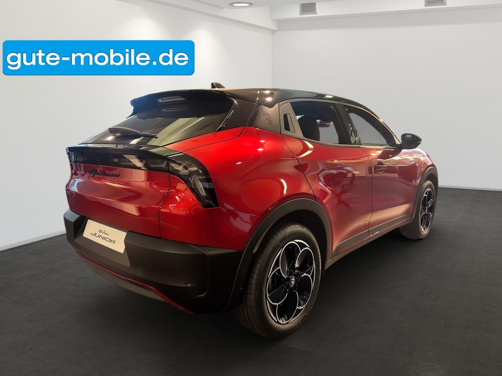 Alfa Romeo Junior 2025