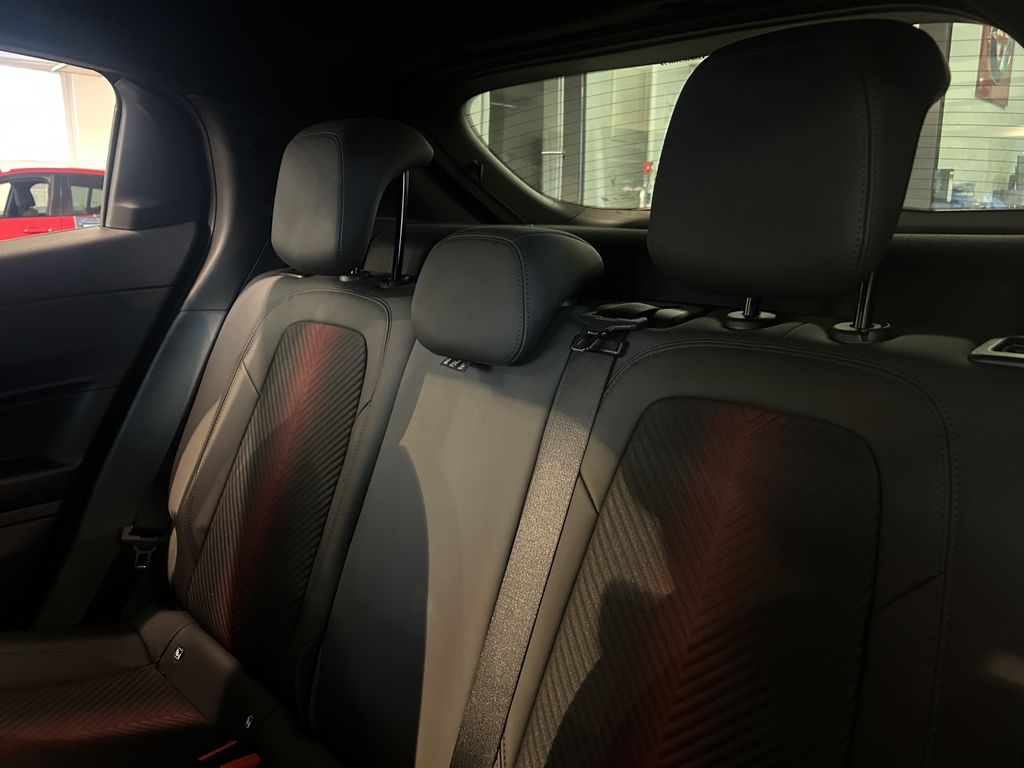 Alfa Romeo Junior 2025