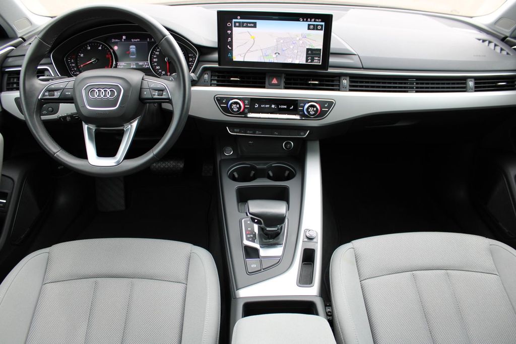 Audi A4 2021