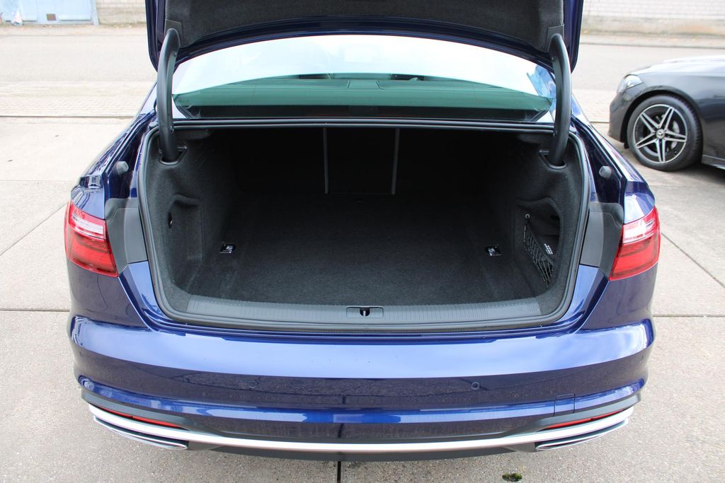 Audi A4 2021