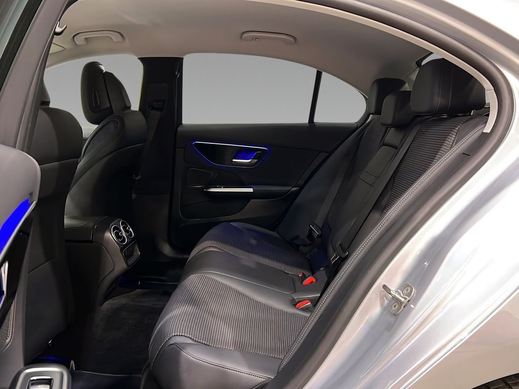 Mercedes-Benz C 220 2025