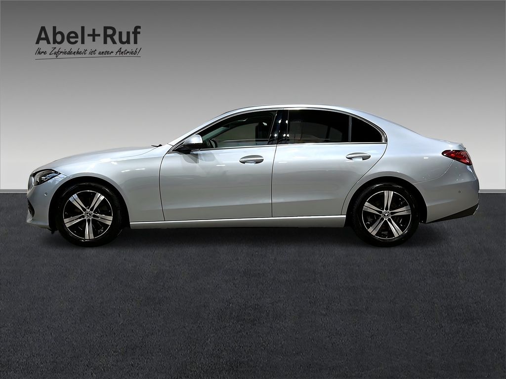 Mercedes-Benz C 220 2025