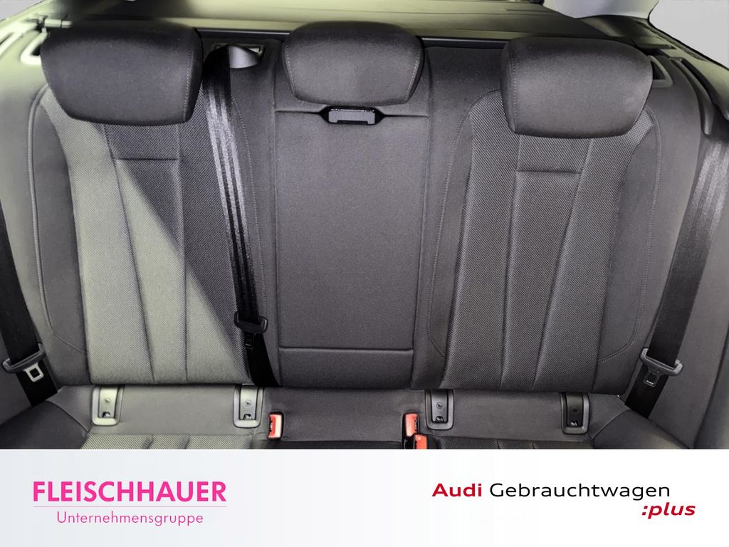 Audi A4 2025