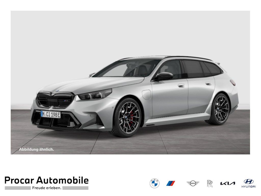 BMW M5 2025