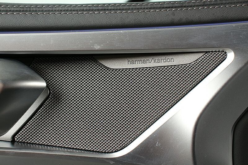 BMW M850 2025