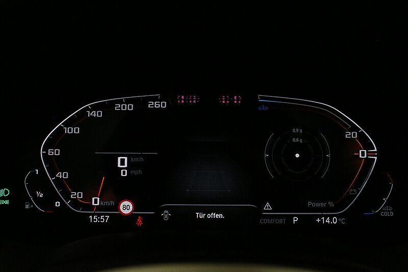 BMW M850 2025