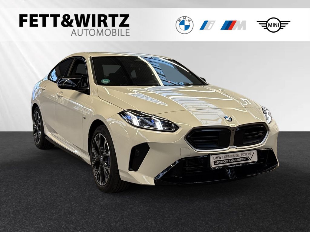 BMW M235 2025