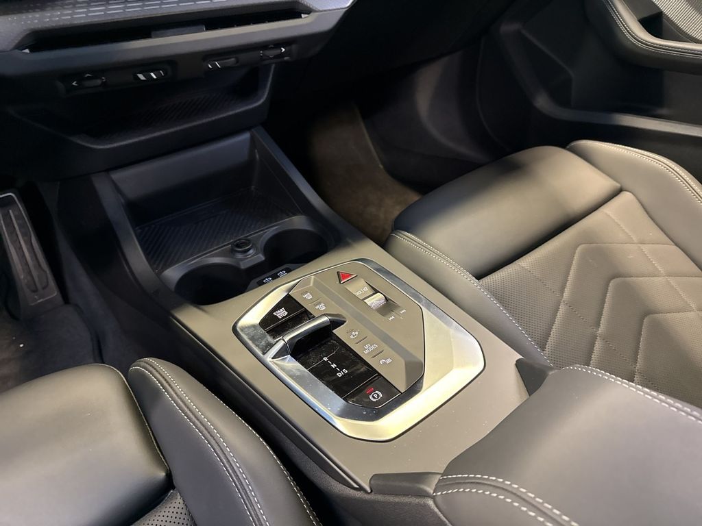 BMW M235 2025