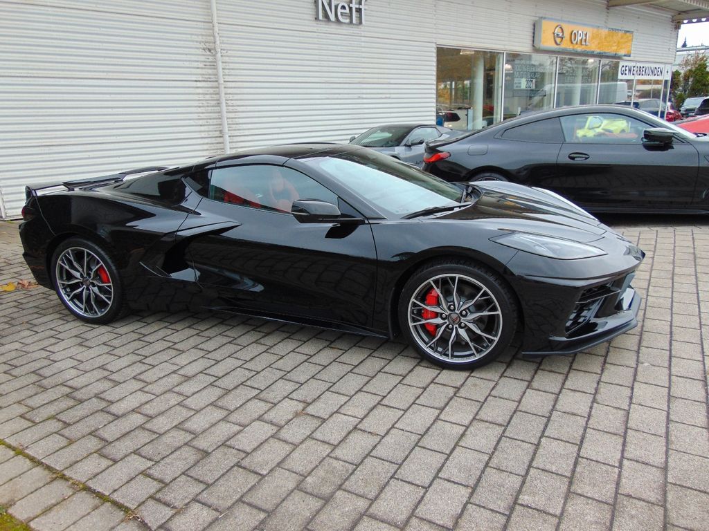 Corvette C8 2025