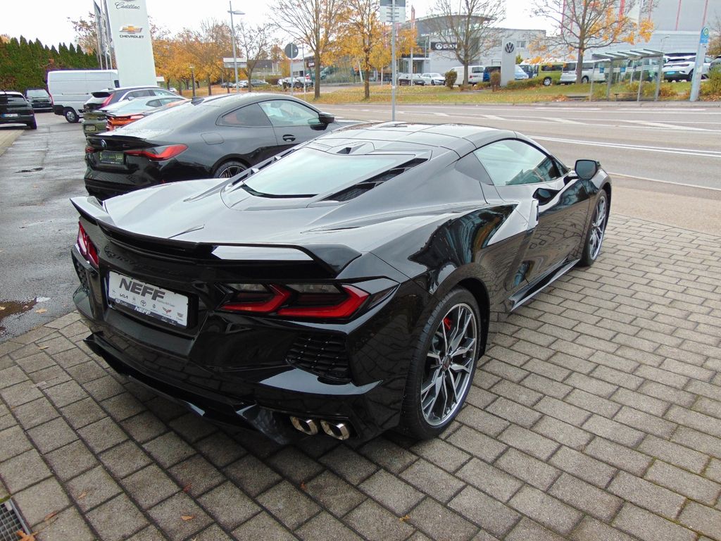 Corvette C8 2025