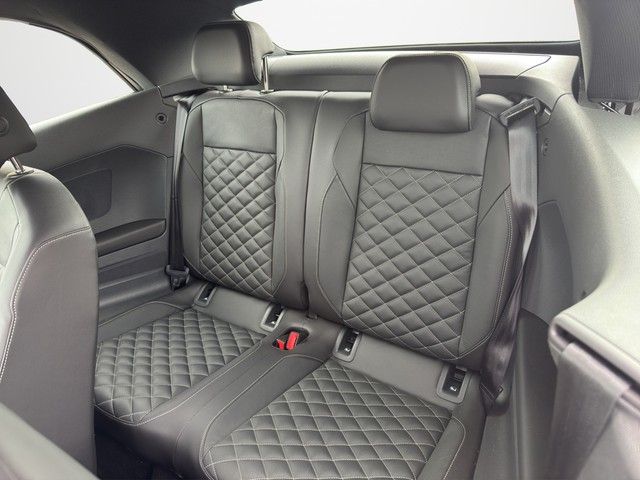 Volkswagen T-Roc 2024