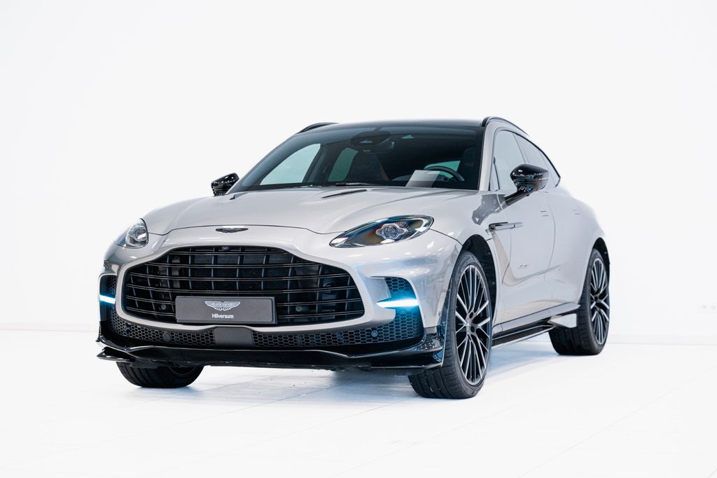 Aston Martin DBX 2024