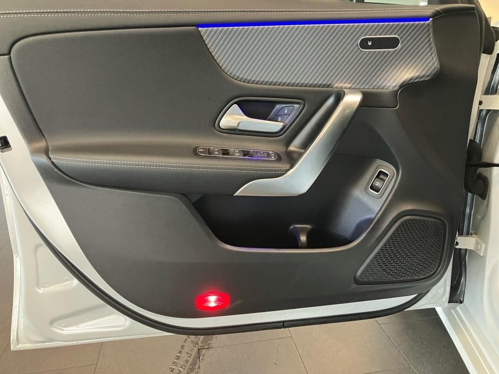 Mercedes-Benz CLA 200 Shooting Brake 2023