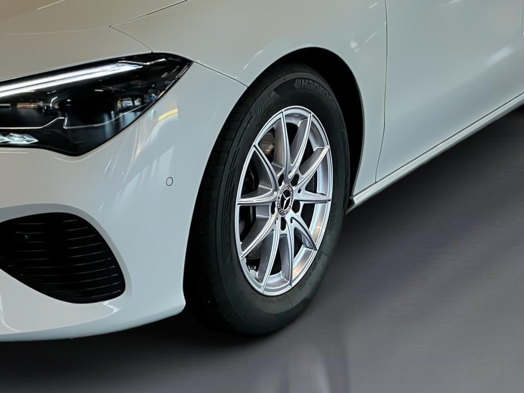 Mercedes-Benz CLA 200 Shooting Brake 2023