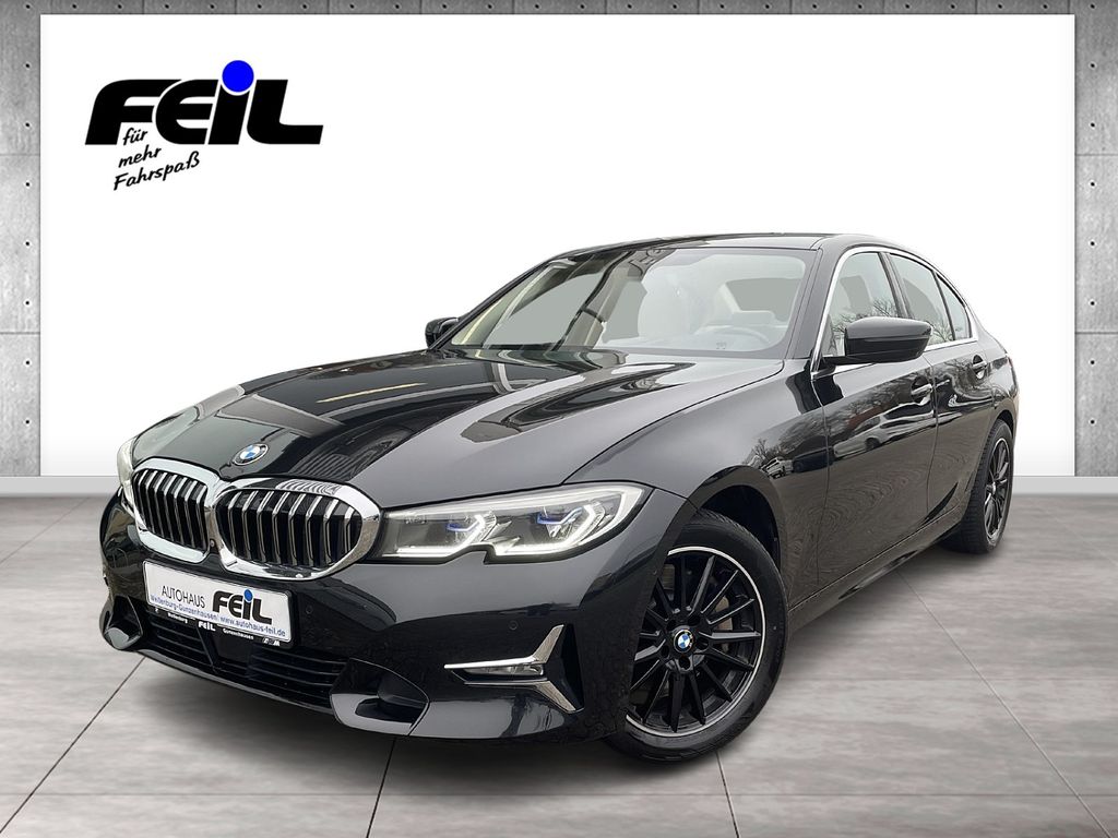 BMW 330 2019
