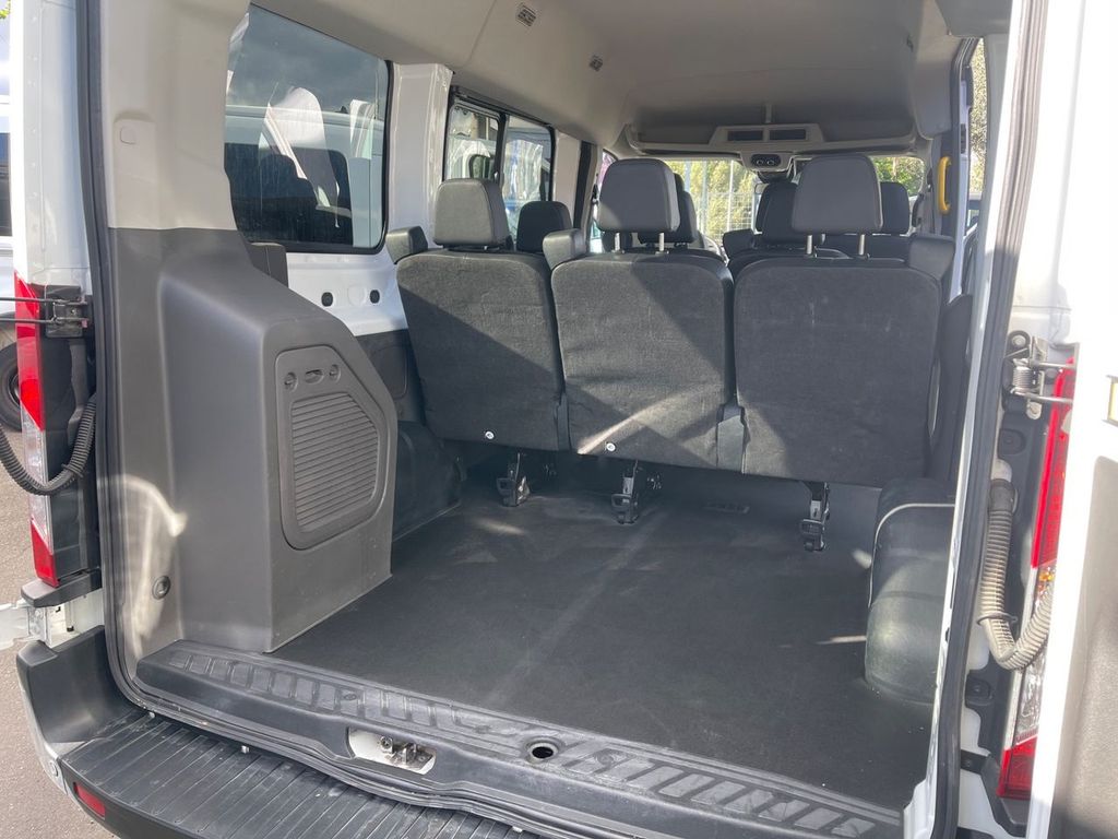 Ford Transit 2021
