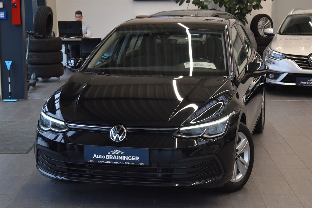 Volkswagen Golf 2021
