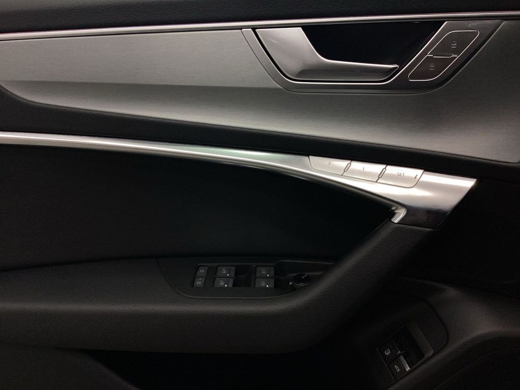 Audi A6 2025